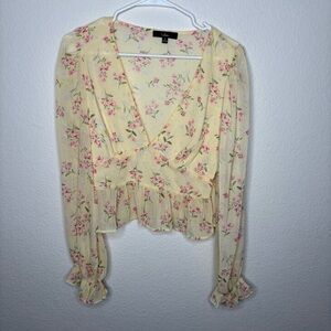 Lulu's Yellow v neck Floral Blouse